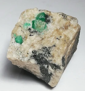 360 CARATS NATURAL SWAT EMERALD & CALCITE PAKISTAN, (E-96), - Picture 1 of 12