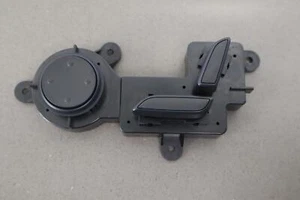 2018 Tesla Model X Driver Left Front Power Seat Switch - Bild 1 von 12