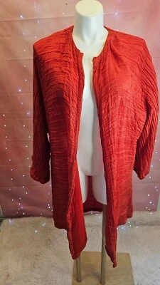 Bata de pijama Oscar De la Renta para mujer frente abierto manga larga talla mediana Foto 1 de 4