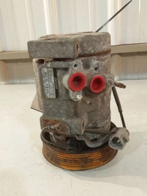 Compresor de aire acondicionado Toyota Prius 2002-2006 conjunto de 4 cilindros OEM. Foto 1 de 2