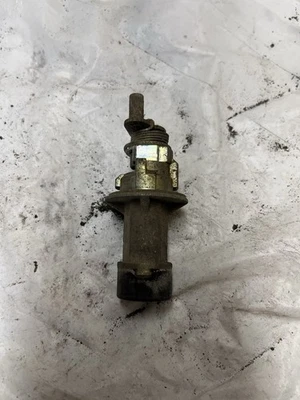 1990-1994 Mitsubishi 3000GT trunk lock no key G1 - Image 1 of 4