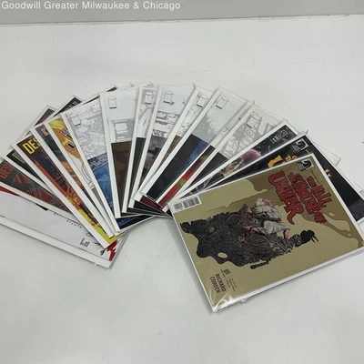 Dark Horse verschiedene Comics 19 Stück mit Karton in Hüllen FELL Doctor Who - Bild 1 von 4