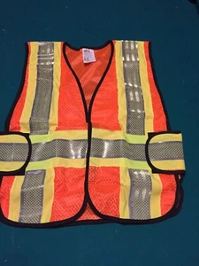 Lohmann & Rauscher Safety Vest, Size Regular, #441, Class 2, Mesh Polyester - Picture 1 of 4