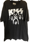 Classic Mens 3Xlt Kiss In Costume Brand Tagfree Black T-Shirt