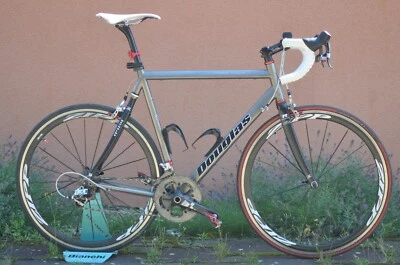 Douglas Precision Plus Titanium 59-size, Sram RED 2X10 speed - Image 1 of 4