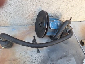1977-81 Pontiac Trans Am (Turbo & Standard) / Chevy Camaro Air Pump Complete - Bild 1 von 2