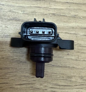 75 90 115 150 175 200 hp Yamaha Map Pressure Sensor 68F-83688-10-00 OEM - Picture 1 of 4