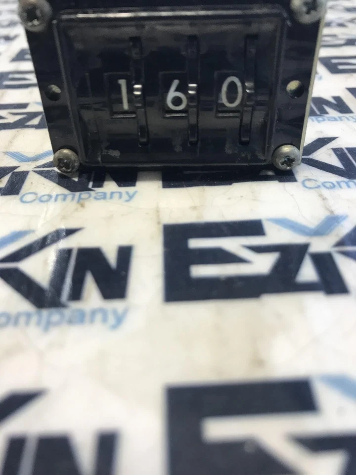 The Digitran Co. K293-0103 A 3-Digit Timer  - Image 1 of 4