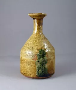 Japanese yellow Seto vase Aburage with green flowers tea ceremony Tokuri - Picture 1 of 6