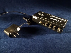 Rolls MX56C Minimax A/V Mixer with power supply - Picture 1 of 3