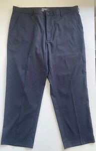 Nike Golf Tour Performance W38 L32 Dri Fit Pants Grey Stripes Sport Hiking Work - Picture 1 of 10