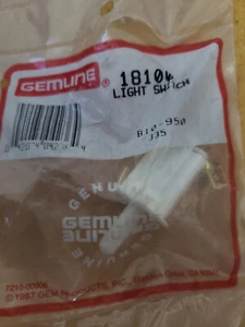 Gemline 18100 Light Switch (Box EEEE) - Picture 1 of 2