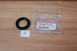 YAMAHA FJ 1100 93106-42026-00 PARAOLIO originale NUOVO NOS xn4173 - Foto 1 di 1