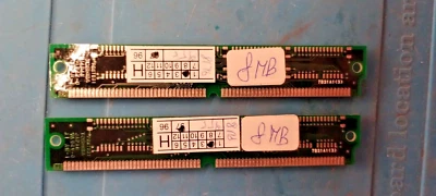 lotto n°2 simm 8MB Toshiba THM322015BS-60 - Immagine 1 di 2