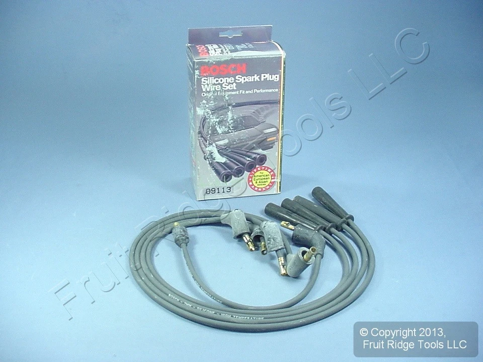 Cable de encendido de bujía Bosch 09113 para Montero Colt Lebaron Reliant 1983-1987 Foto 1 de 4