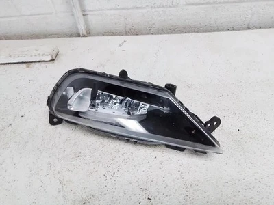 2023 VOLVO XC90 Driver Left Side LED Fog Light OEM ID 32337364  - Image 1 of 4