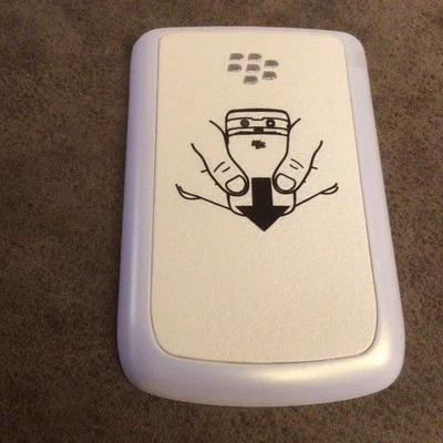 Genuine Original Blackberry Bold 9700 Back Battery Cover Case - White - Image 1 of 4