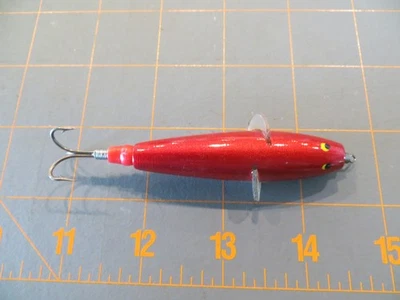 Vintage Wooden Topwater Twirling Minnow - Red - 2 1/2 inch body - Image 1 of 2