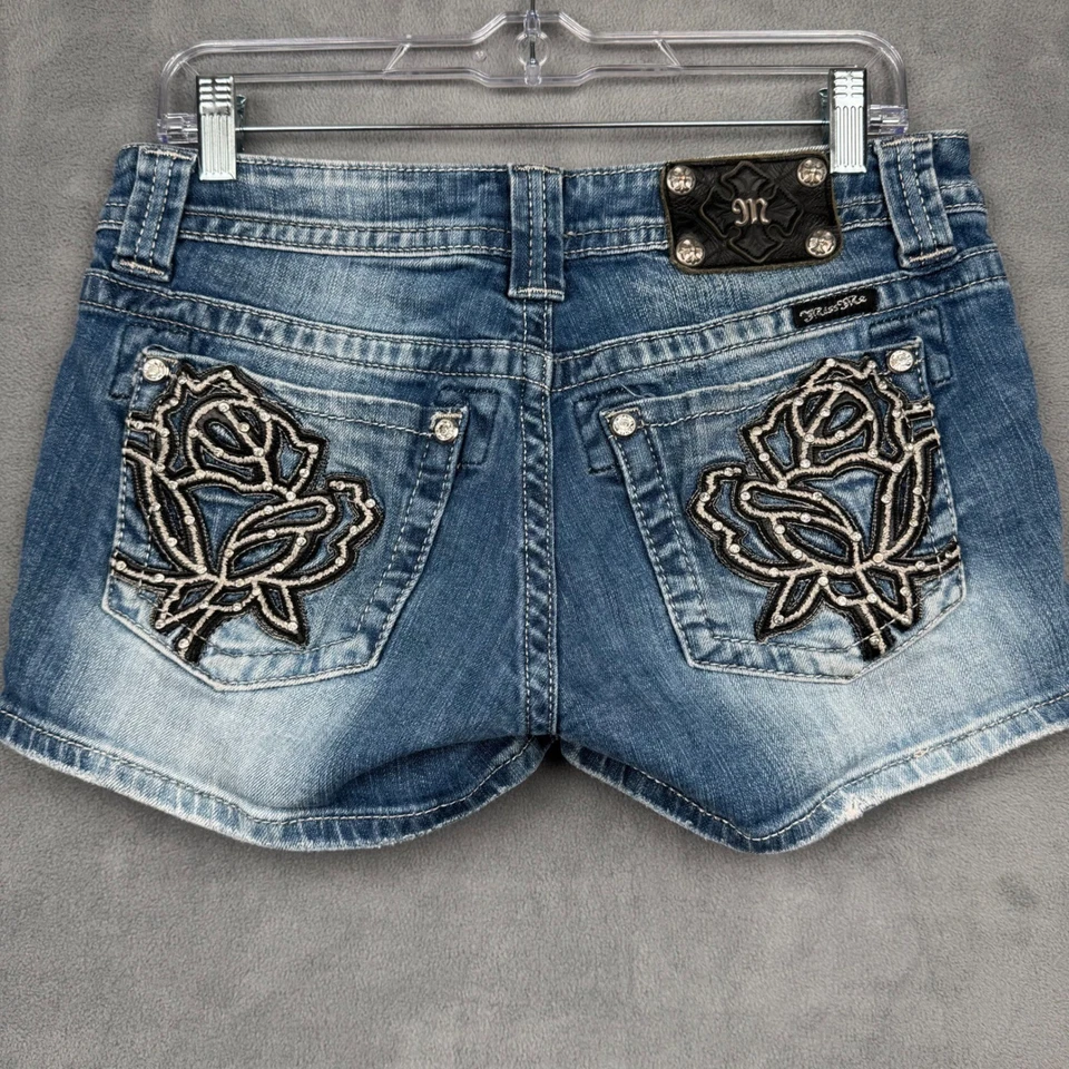 Pantalones cortos Miss Me Jeans JP6080H para mujer talla 29 azul denim adornado rosa Foto 1 de 4