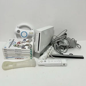 Consola Nintendo Wii Paquete Configuración Wii Sports Resort y Mario Kart, Mario Galaxy - Imagen 1 de 23