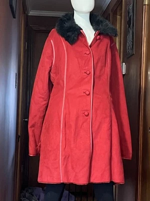 Casaco feminino Anne Klein vermelho camurça sintética e forrado de pele com colarinho de pele sintética grande em excelente estado usado - Imagem 1 de 4