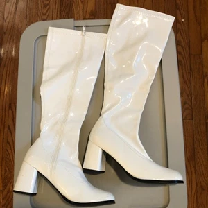 Funtasma kniehohe Gogo-Stiefel mit durchgehendem Reißverschluss Erwachsene Größe 9M (6UK) GOGO300/W Pt Leder - Bild 1 von 16