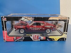 M2 MACHINES Auto Drags 1:24 Castline 1970 FORD MUSTANG BOSS 302 Red Mr Gasket 