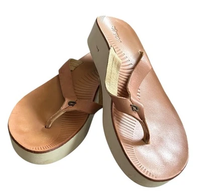 Sandálias Olukai Ao Loa Shoes femininas 8 couro marrom flip flop plataforma anabela - Imagem 1 de 4