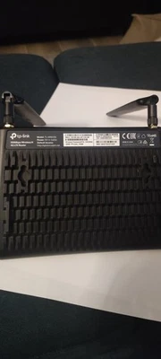 TP-LINK TL-MR6400 300Mbps 4G LTE Wi-Fi Router - Nero - Immagine 1 di 2