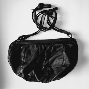Hobo Bag Black Faux Leather Ruched Patchwork Convertible 90's Vtg - Picture 1 of 5