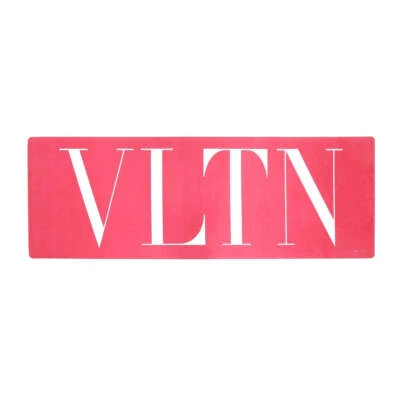 NWT Valentino VLTN Logo Yoga Exercise Mat Pink 2017 Pop Up SEALED AUTHENTIC - Image 1 of 4