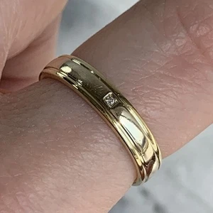 Diamond Wedding Band Ring 18ct 750 Yellow Gold - Size O - Picture 1 of 9