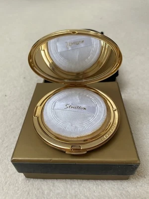 Stratton Vintage Powder Compact With Mirror. Unused In Original Box/bag - Image 1 of 4