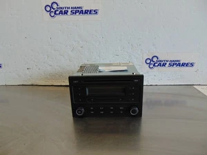VW Fox CD Player 06-11 Stereo head unit radio Code Black 5Z0035152B - Picture 1 of 8