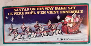 Santa’s On His Way Bake Set by Fox Run Vintage 1981 Cookie Cutters Instructions - Bild 1 von 2