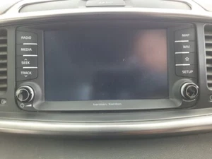18-20 KIA SORENTO MK3 SAT NAV RADIO STEREO DISPLAY SCREEN HEADUNIT 96560-C5EC0WK - Picture 1 of 2