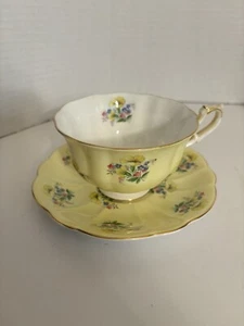Royal Albert Vanity Fair Series Julia Teacup & Saucer - Yellow - Picture 1 of 5