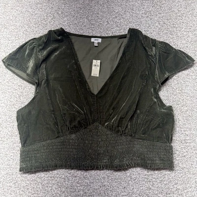 Camisa de terciopelo recortada con cuello en V manga corta Aerie verde terciopelo talla XXL para mujer nueva con etiquetas Foto 1 de 4