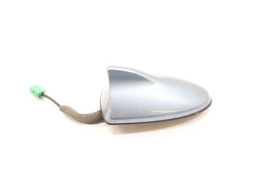 Unidad módulo antena aleta de tiburón central techo Infiniti Q50 2014-2020 fabricante original azul_RBP Foto 1 de 4