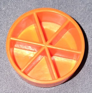 Trivial Pursuit Spare Countrer Piece - Picture 1 of 1