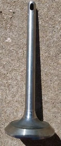 STUDEBAKER 1942/45 WW11 6x4,6x6 U1,2,4,5,6,7,8,9,10,11,12,13ENGINE INLET VALVES - Picture 1 of 24