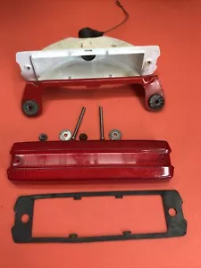1985 HONDA ATC 200X TAILLIGHT LENS & SCREWS ATC 350X 1983 1984 1985 HONDA 200X - Picture 1 of 10