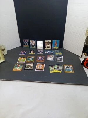 ❤️ Lote de 18 tarjetas de béisbol mixtas Barry Bonds, Pete Rose, Mickey Mantle, +++ Foto 1 de 4