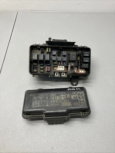 98-02 Honda Accord Fusebox Fuse Box Relay Module S84-A2 1C OEM - Picture 1 of 3