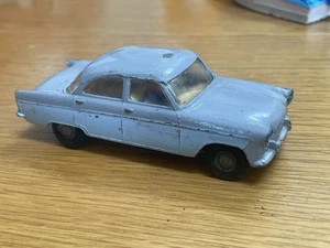 Spot On Triang 100SL Ford Zodiac 2 Tone Grey / blue with lights Rare spares - Picture 1 of 8