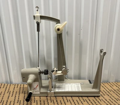 Vintage 3M Sasheen Bow Maker Model S-72 USED FAST SHIPPING - Image 1 of 4