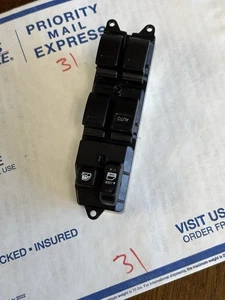 84820-60080 Power Window Switch Right Hand Driver - Picture 1 of 5