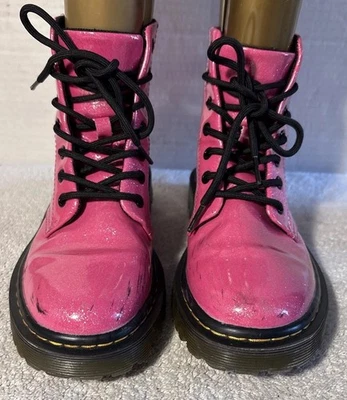 Dr. Martens Mujer Talla 6 Luana Airwair Rosa Caliente Recubierto Brillo Foto 1 de 4