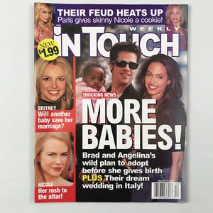 In Touch Weekly March 20, 2006 Newsstand Edition Cover: Angelina Jolie - Bild 1 von 2