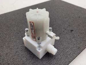 AMAT Furon High Purity Valve 1113274 JV2-F1212NC-DI 3/4" Pneumatically Actuated - Picture 1 of 15